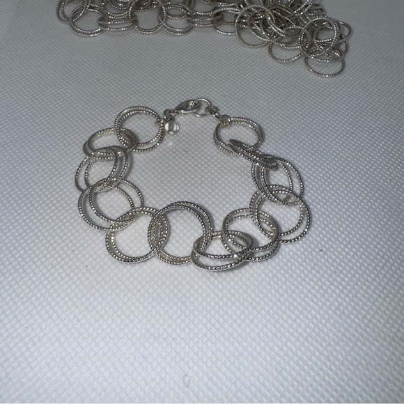 Silver Tone Modernist Long Double Circle Link Necklace and bracelet set - Picture 6 of 8